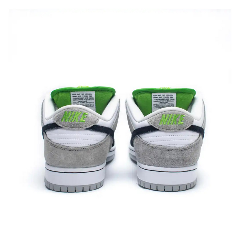 Nike SB Dunk Low (Chlorophyll) - Cinza/Preto/Verde